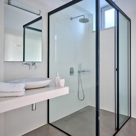 La Vitalite Luxury In Paros Villa *